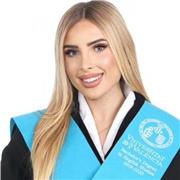 Profesora titulada en Estudios Ingleses y con Master, doy clase a todas las edades y hasta nivel C1.